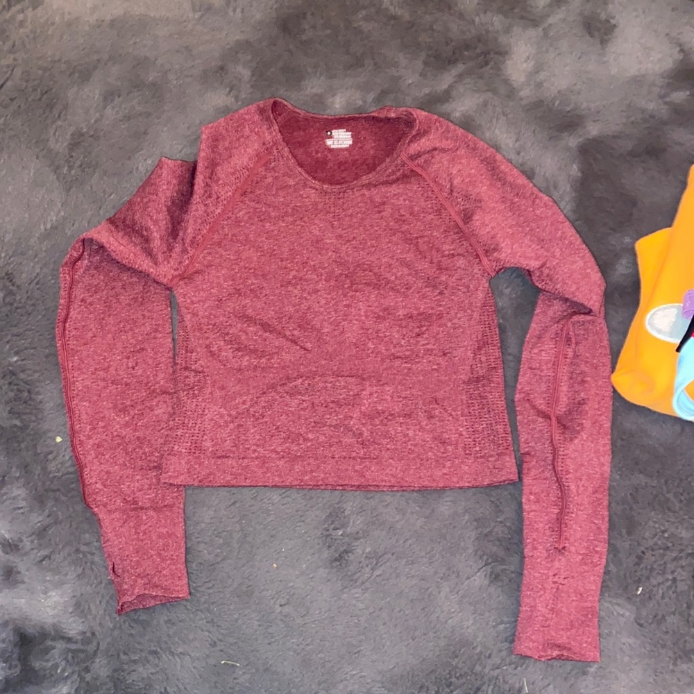 Long sleeve cropped